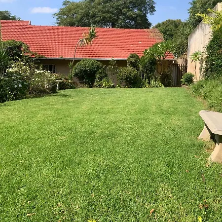 Coz Guesthouse In Randburg Johannesburg Exterior foto